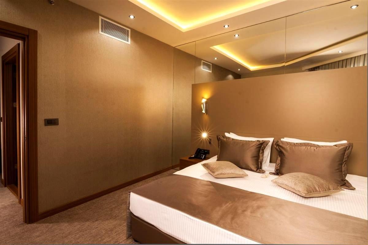 Majura Hotel Business İzmir Exterior foto